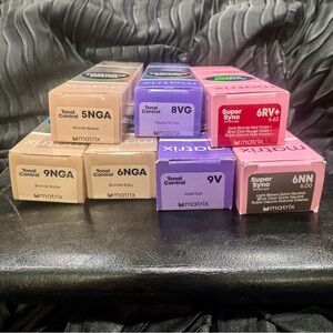 UNOPENED BRAND NEW Matrix Hair Color Box Set